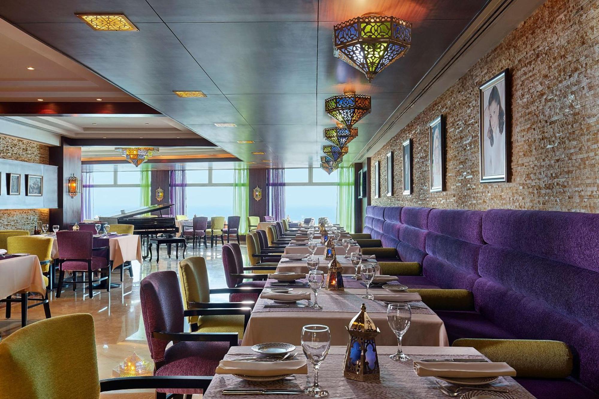 Hilton Alexandria Corniche Hotel Exteriér fotografie The restaurant